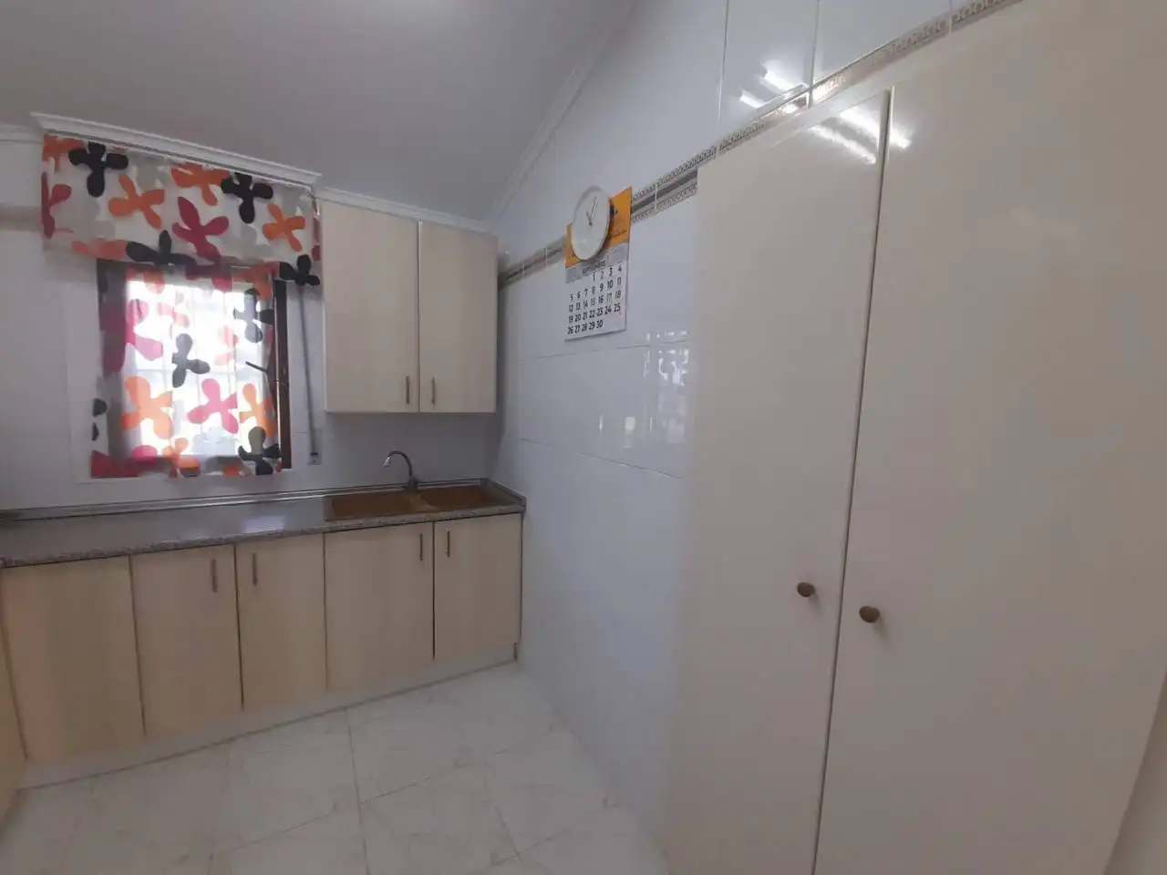 Cuina de Casa o xalet en venda en Miengo amb Calefacció i Jardí privat