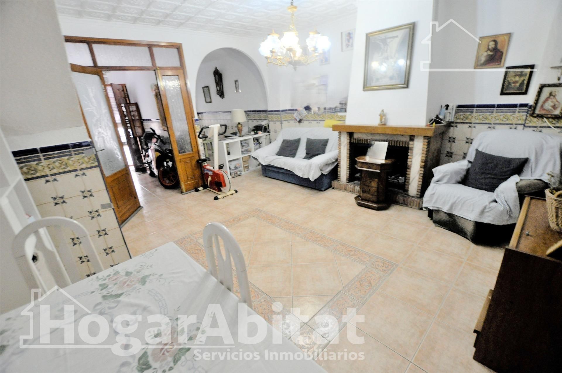 Sala d'estar de Pis en venda en Fortaleny amb Terrassa i Balcó