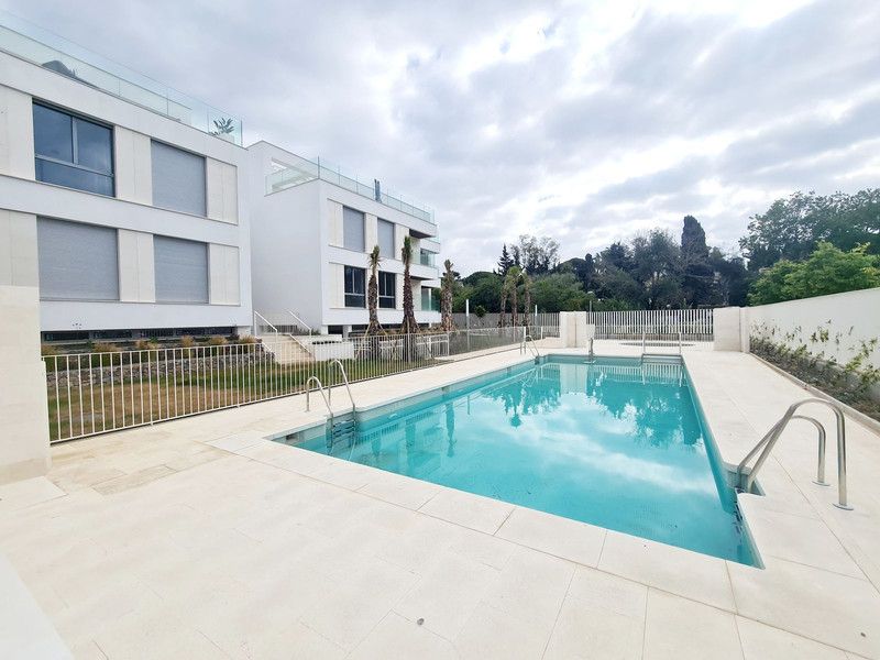 Swimming pool of Apartment to rent in Marbella  with Air Conditioner, Private garden and Terrace