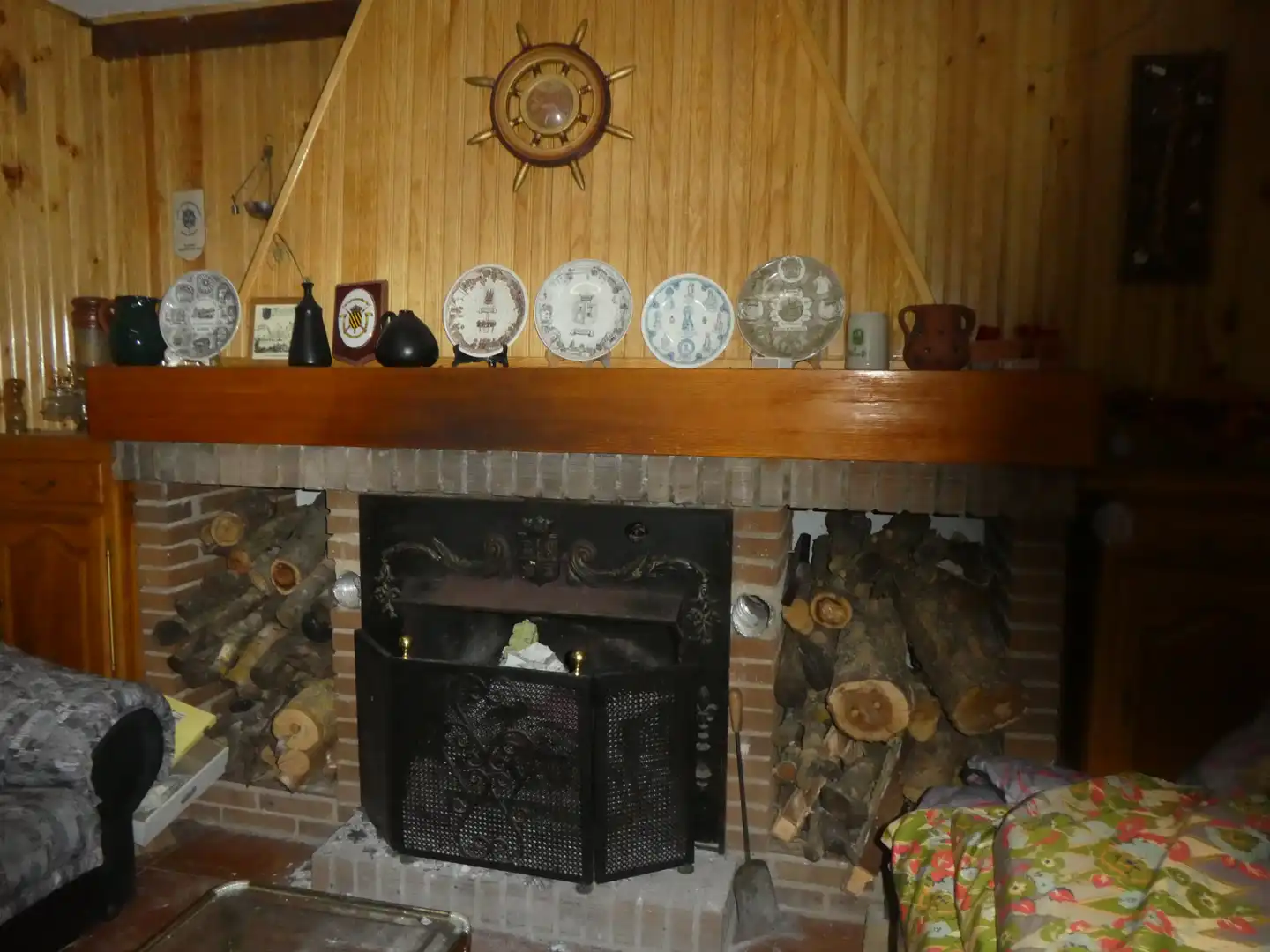 Sala de estar de Casa adosada en venta en Castrillo del Val con Calefacción, Jardín privado y Parquet