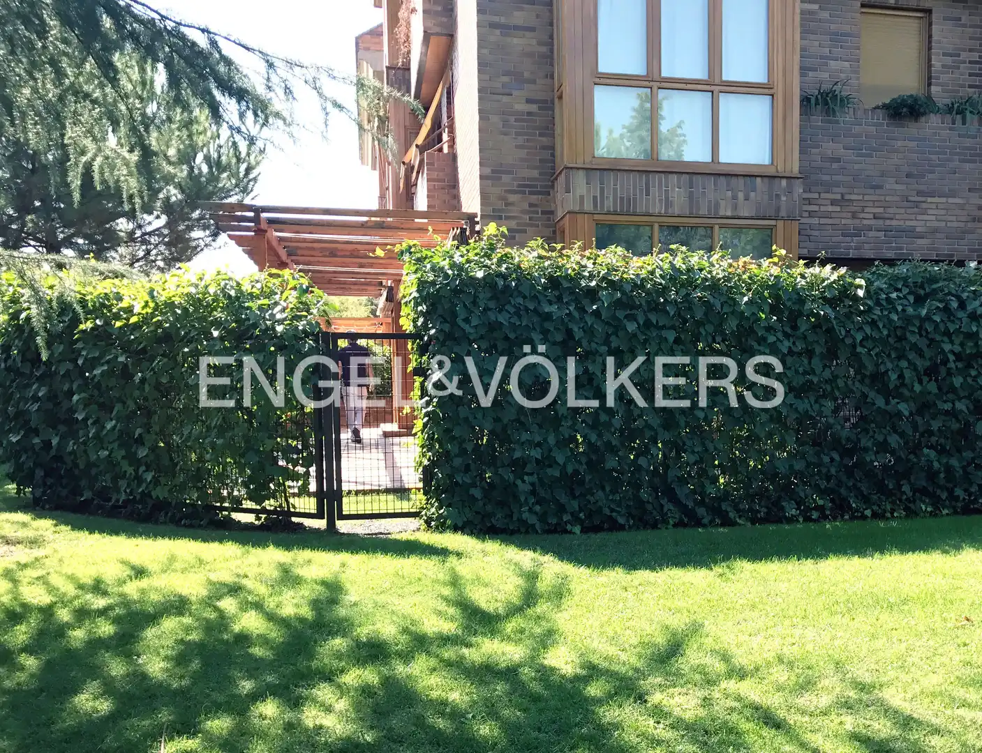 Garden of Apartments for rent in Madrid  with Air Conditioner, Heating and Private garden