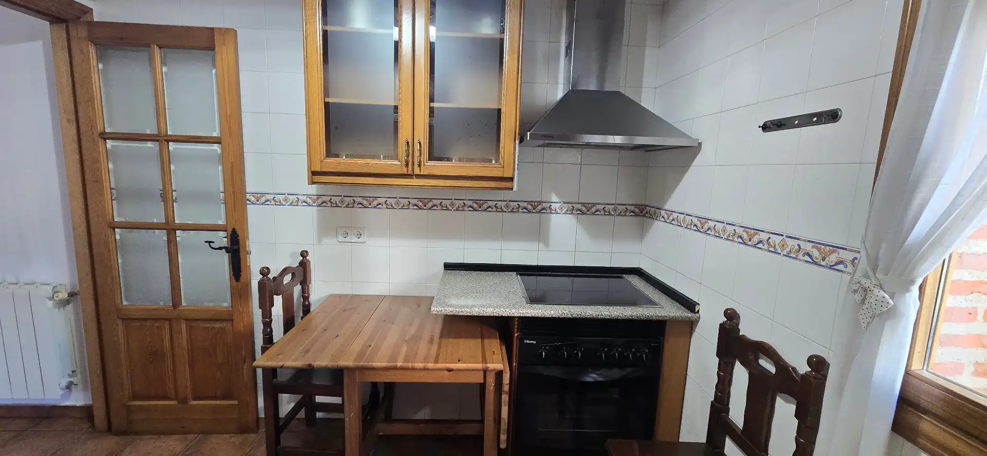 Cocina de Casa o chalet en venta en Villacastín con Calefacción, Jardín privado y Horno