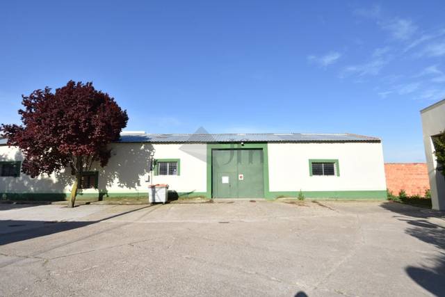 Nave industrial en Alquiler en Mimbral en Bocigas
