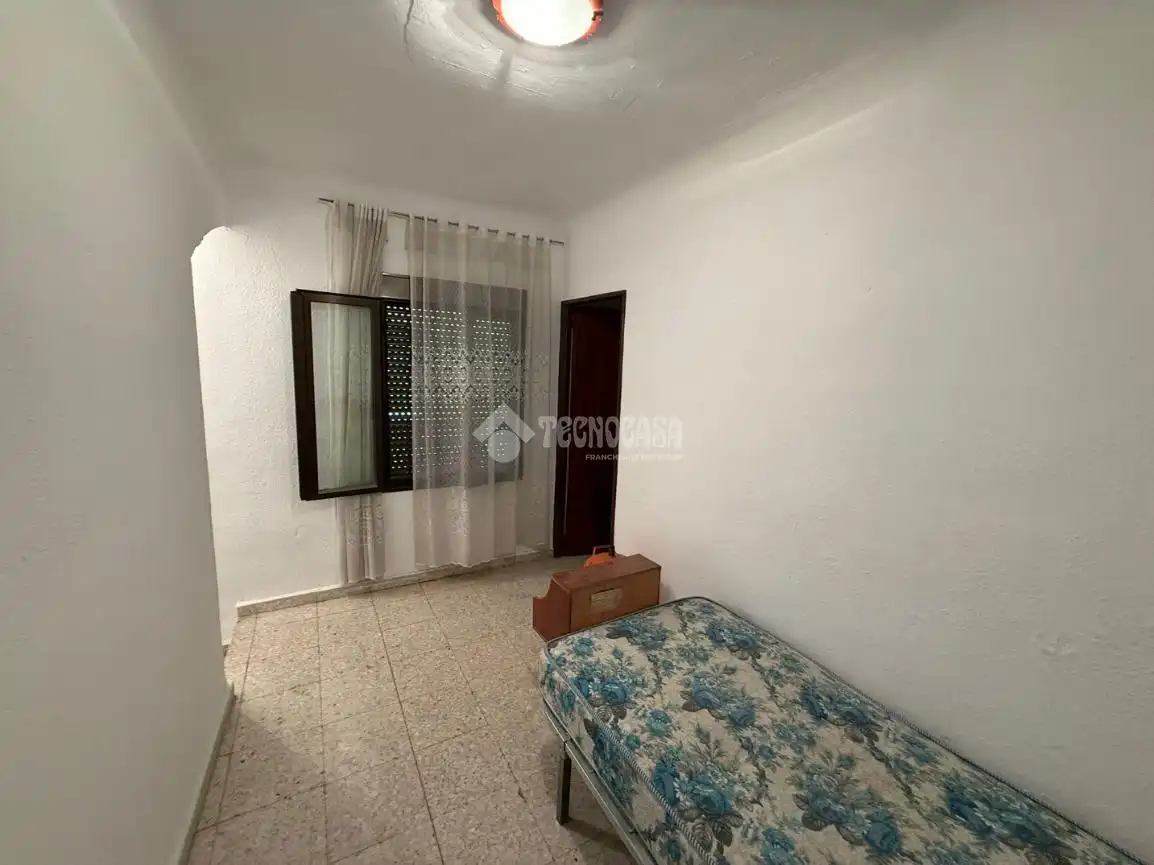 Dormitori de Casa adosada en venda en Almorox amb Calefacció i Moblat
