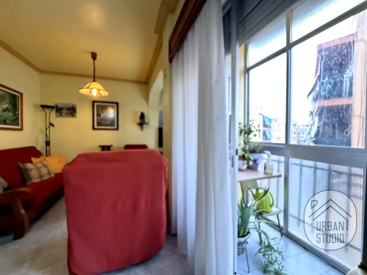 Living room of Flat for sale in Alicante / Alacant  with Air Conditioner, Furnished and Balcony