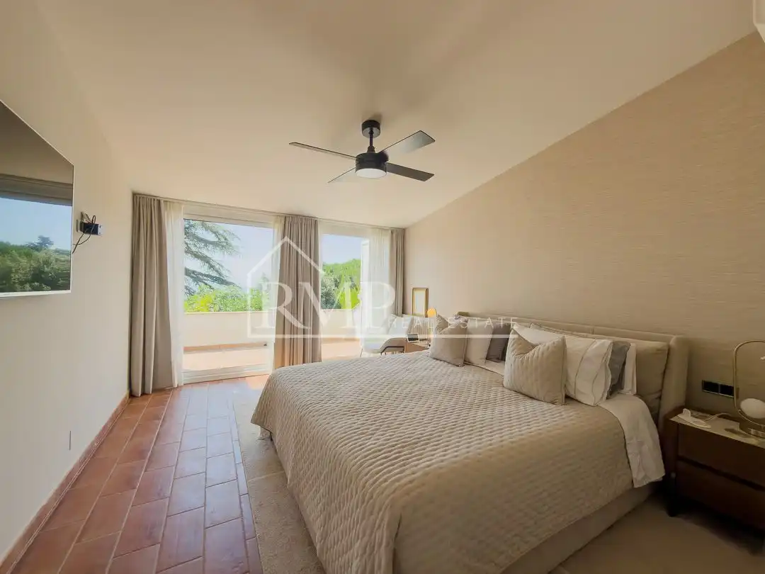 Dormitori de Casa o xalet en venda en Sant Vicenç de Montalt amb Aire condicionat, Calefacció i Jardí privat