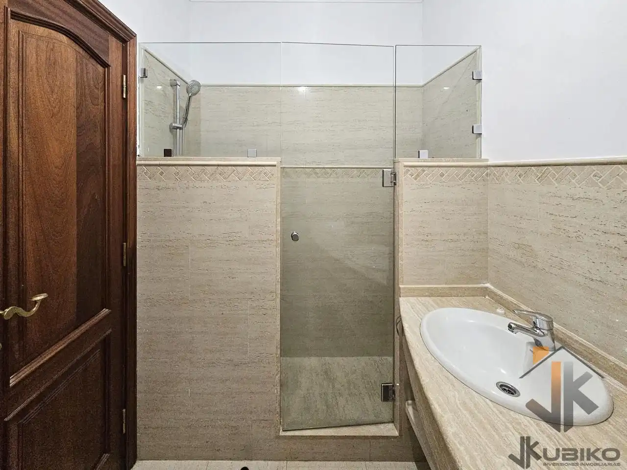 Baño de Casa adosada en venta en Santa Cruz de Tenerife con Aire acondicionado, Terraza y Piscina