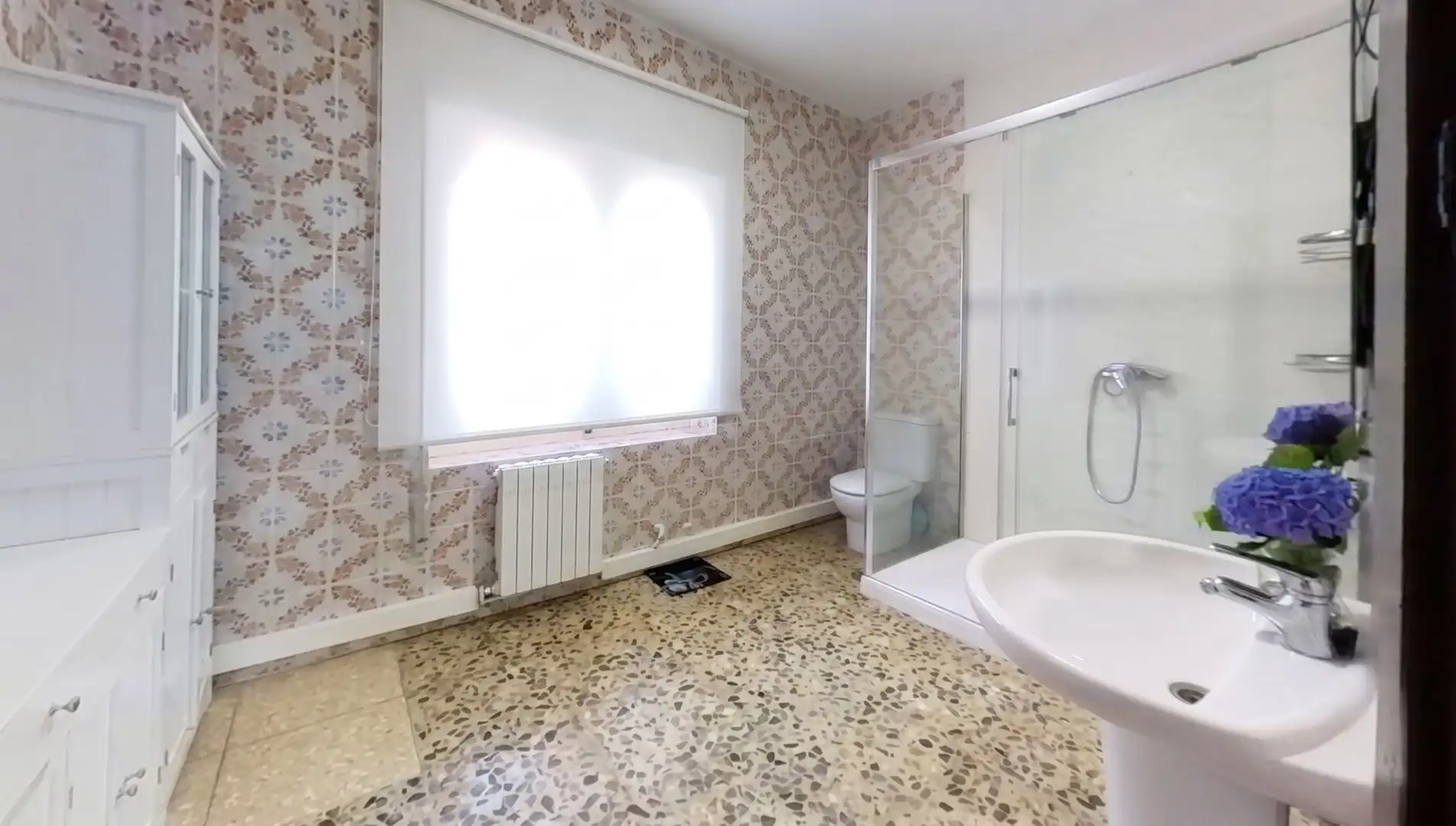 Baño de Casa o chalet en venta en Reocín con Calefacción, Jardín privado y Terraza