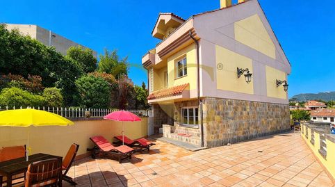 Foto 4 de Casa adosada en venta en Calle Maestro Valeriano Díaz Saraste, Ribadesella, Asturias