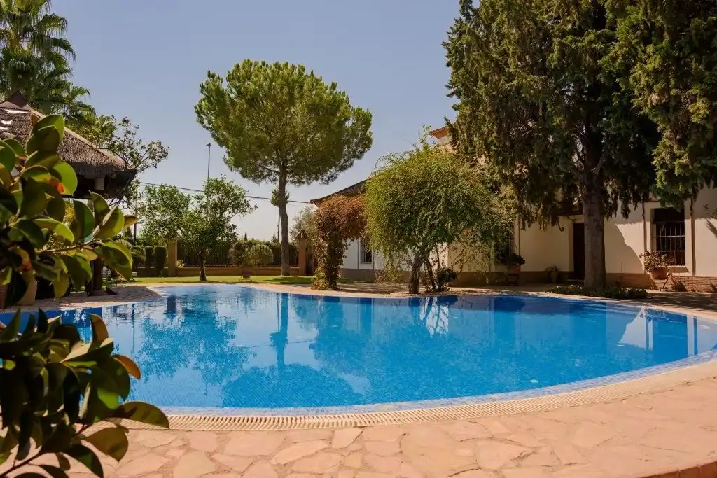 Swimming pool of Houses for sale in Sevilla  with Air Conditioner, Private garden and Terrace