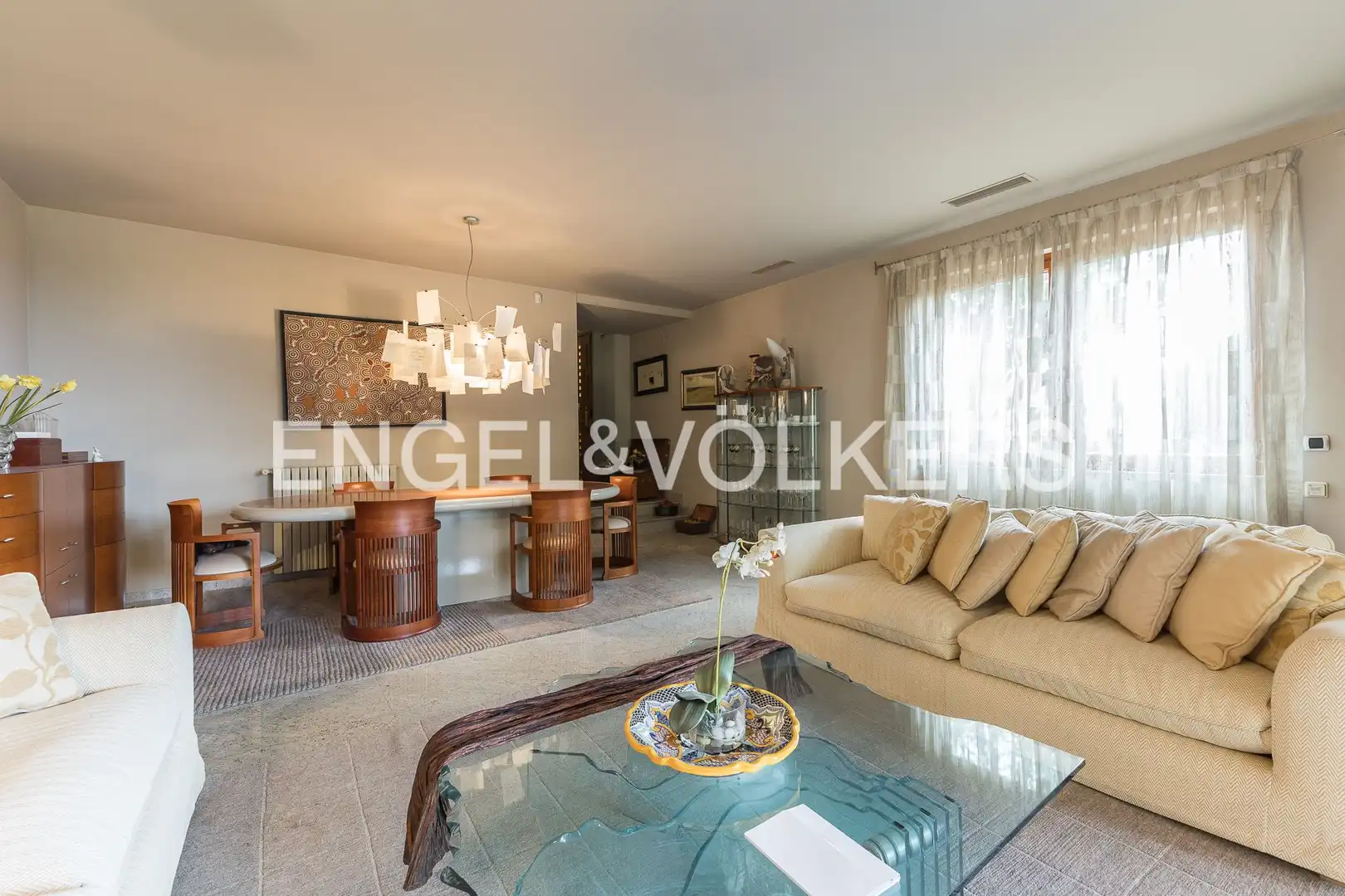 Living room of Houses for sale in Esplugues de Llobregat  with Air Conditioner, Heating and Private garden