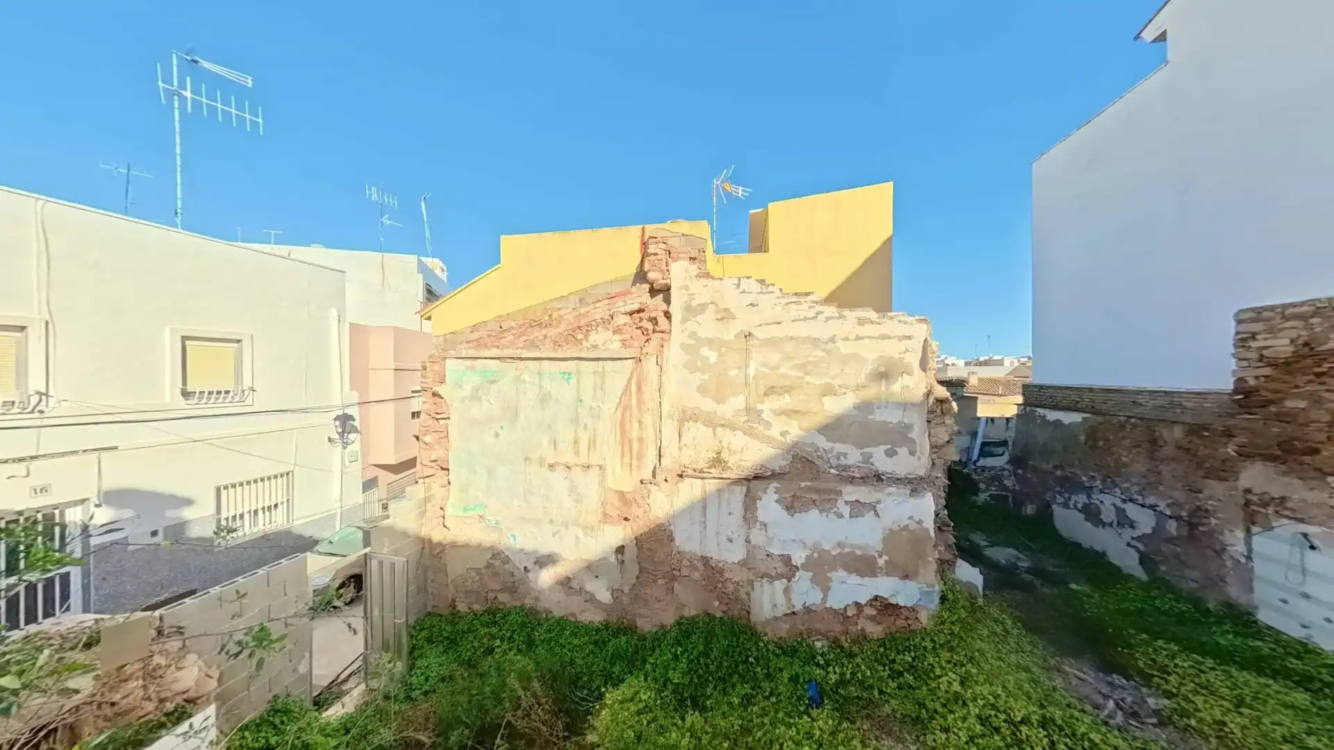 Residential zum Verkauf in Carrer Silio Itálico, Centro - El Castillo