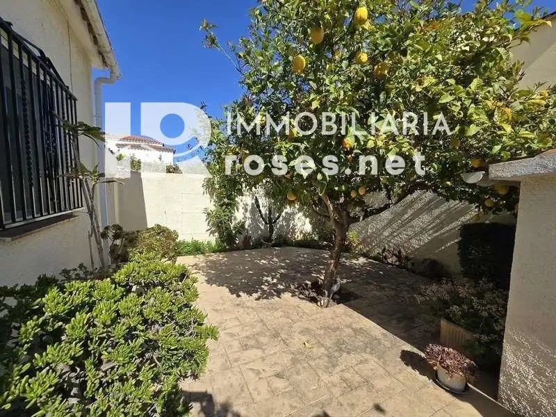 Casa con piscina en venta en Pení, imagen 11