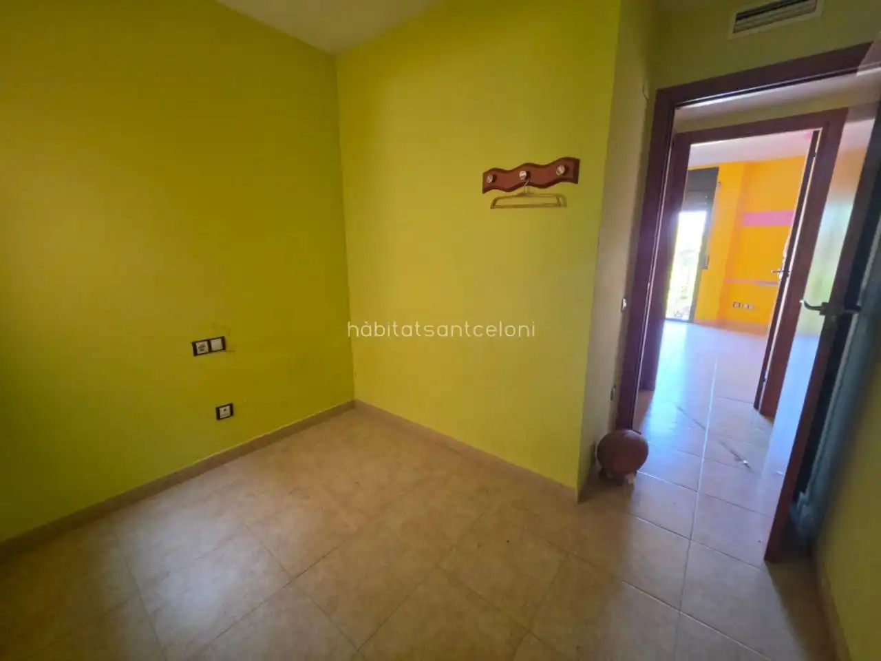 Schlafzimmer von Maisonette zum Verkauf in Riells i Viabrea mit Terrasse, Balkon und Gemeinschaftspool