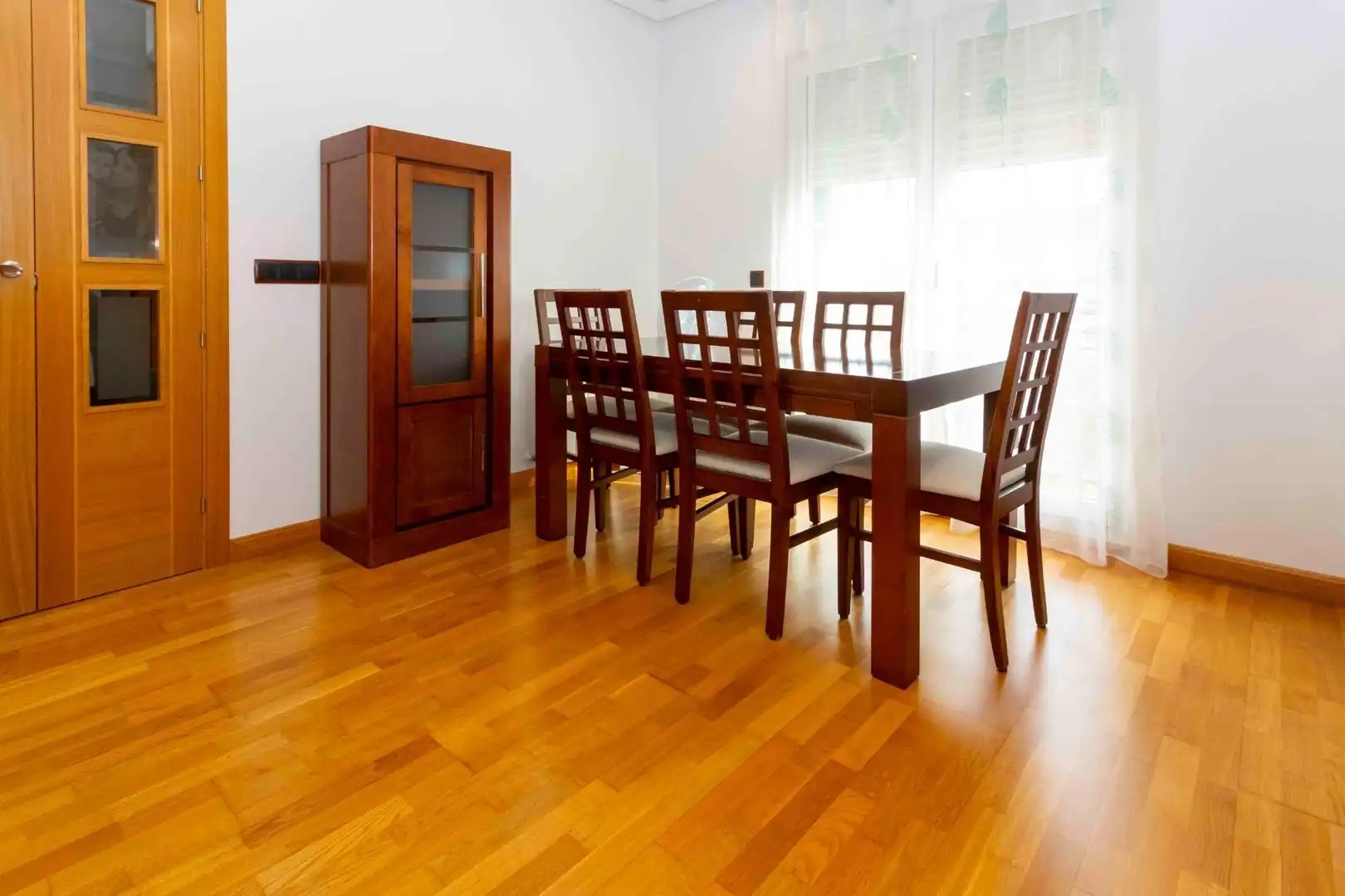 Comedor de Piso en venta en Badajoz con Calefacción, Parquet y Trastero