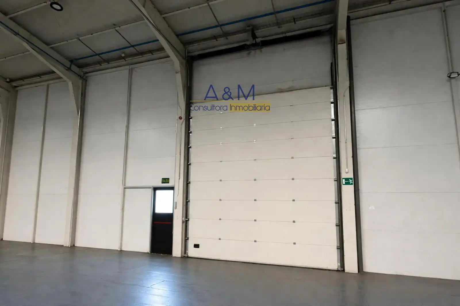 Fabrikhallen zur Miete in Mojados