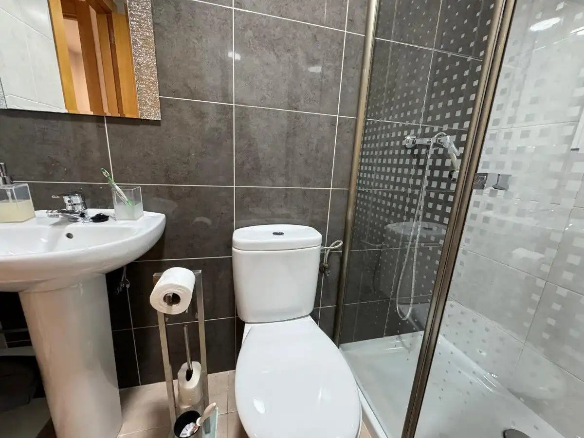 Baño de Piso en venta en Simat de la Valldigna con Aire acondicionado y Trastero