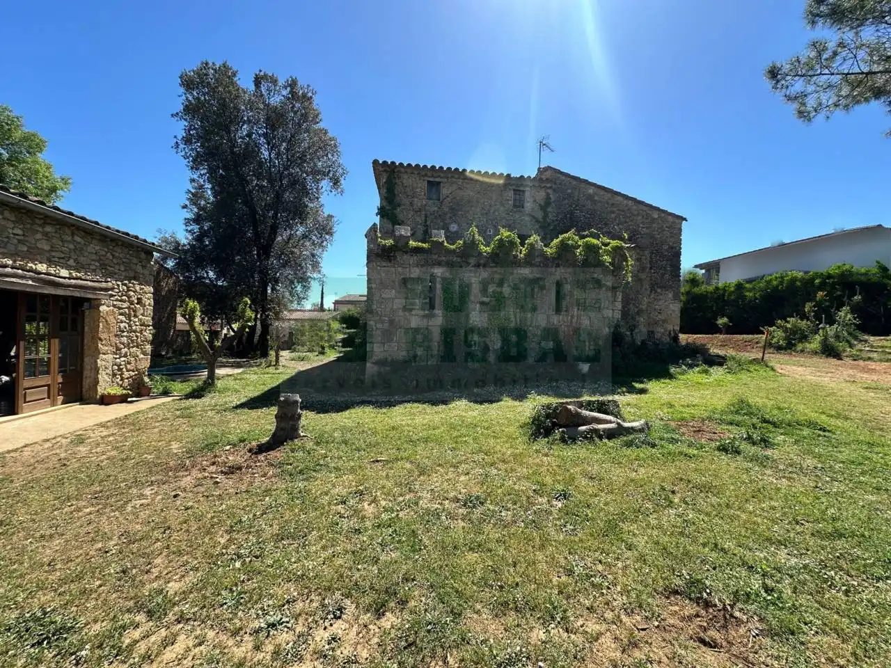 Finca rústica en venta en Serinyà con Jardín privado, Terraza y Piscina