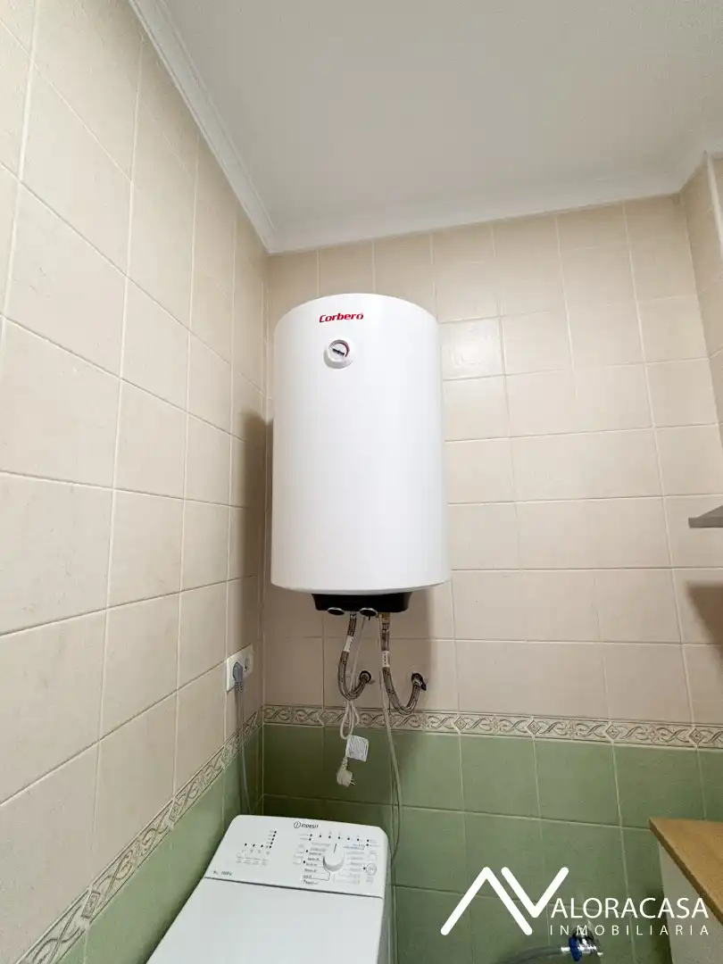 Bathroom of Flat for rent in Cártama  with Furnished