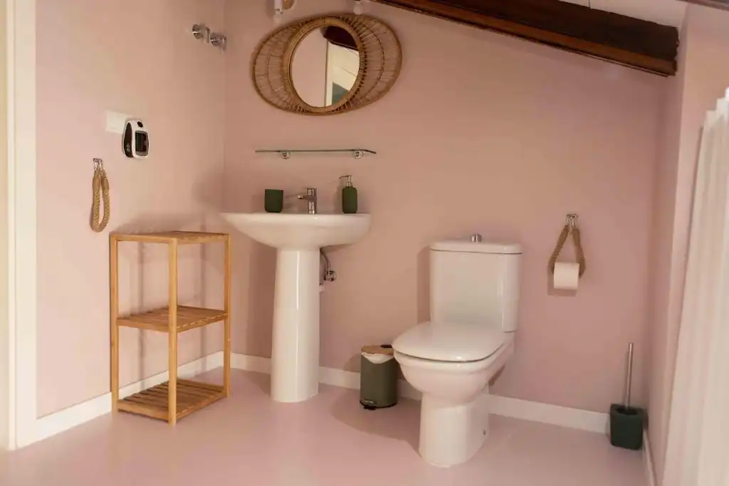 Bathroom of Buildings for sale in Caravaca de la Cruz