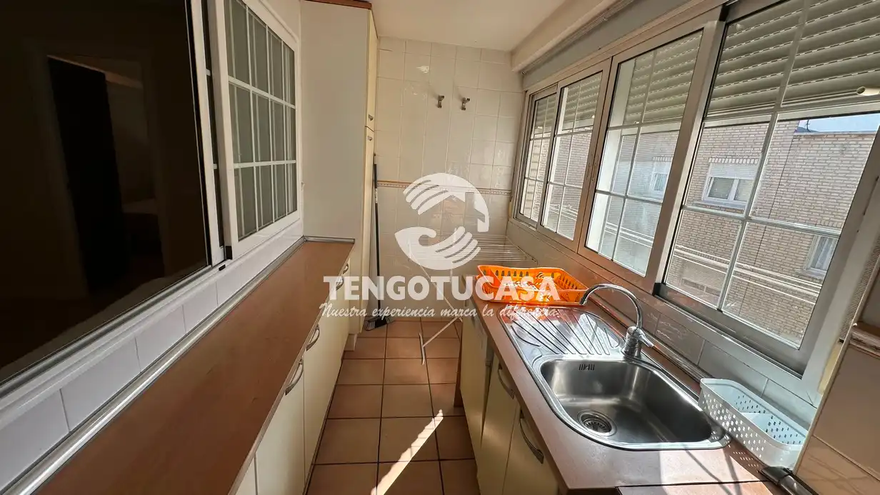 Kitchen of Flat for sale in Madrid  with Heating