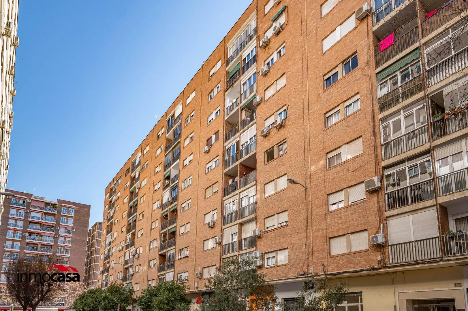 Exterior view of Flat for sale in Granada  with Air Conditioner, Heating and Balcony