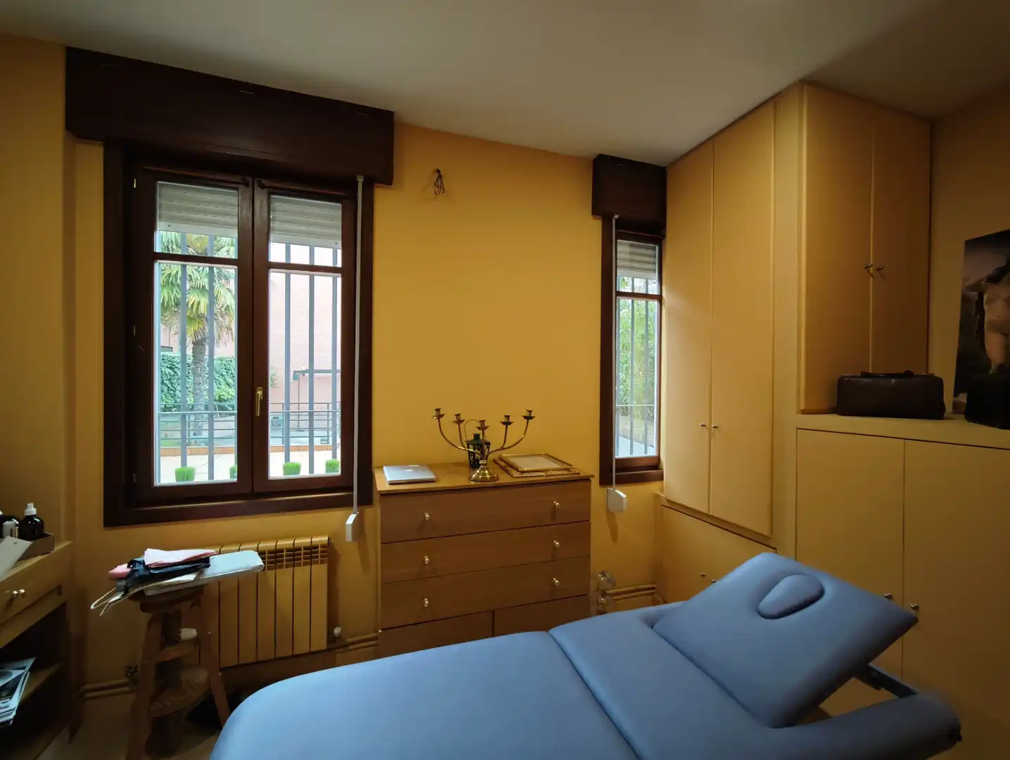 Bedroom of Commercial properties for sale in Durango  with Air Conditioner, Heating and Furnished