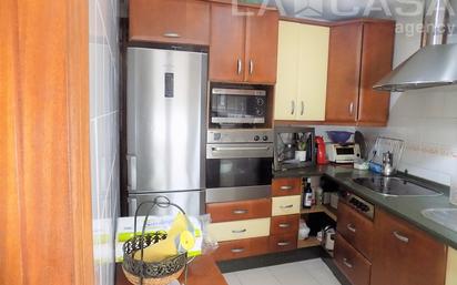 Kitchen of Flat for sale in Sanlúcar de Barrameda  with Balcony