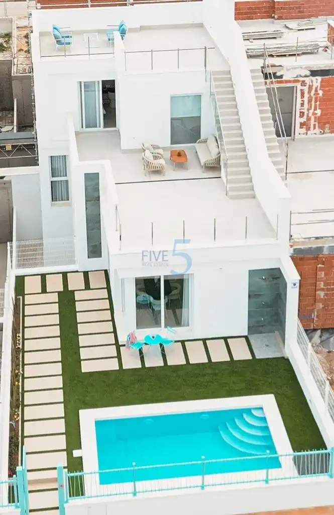 Haus mit Pool zum Verkauf in Las Lomas de Rame - Bahía Bella, imagen 3