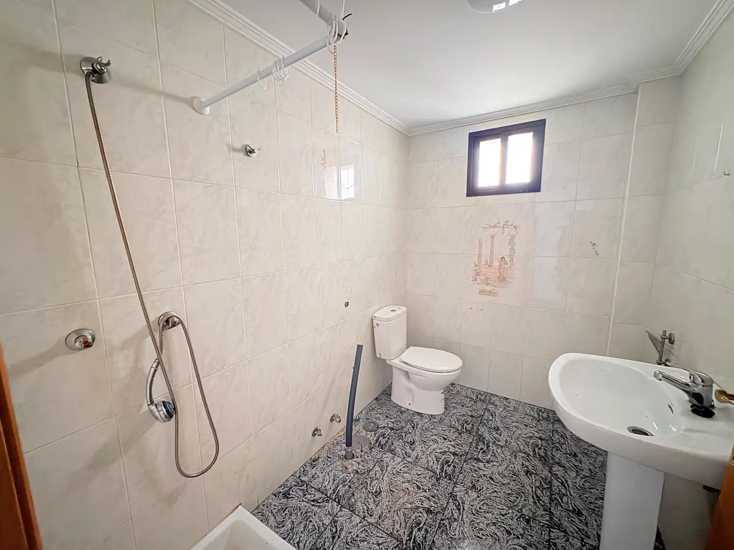 Baño de Casa o chalet en venta en Carracedelo con Calefacción