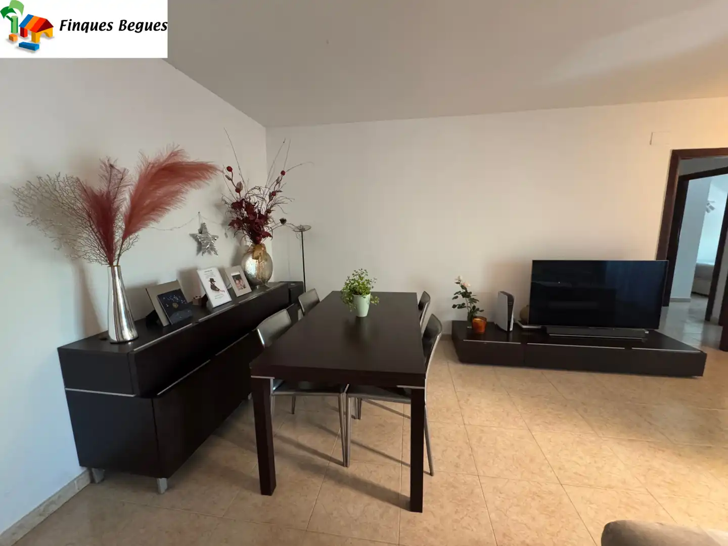Comedor de Piso en venta en Begues con Calefacción, Terraza y Trastero
