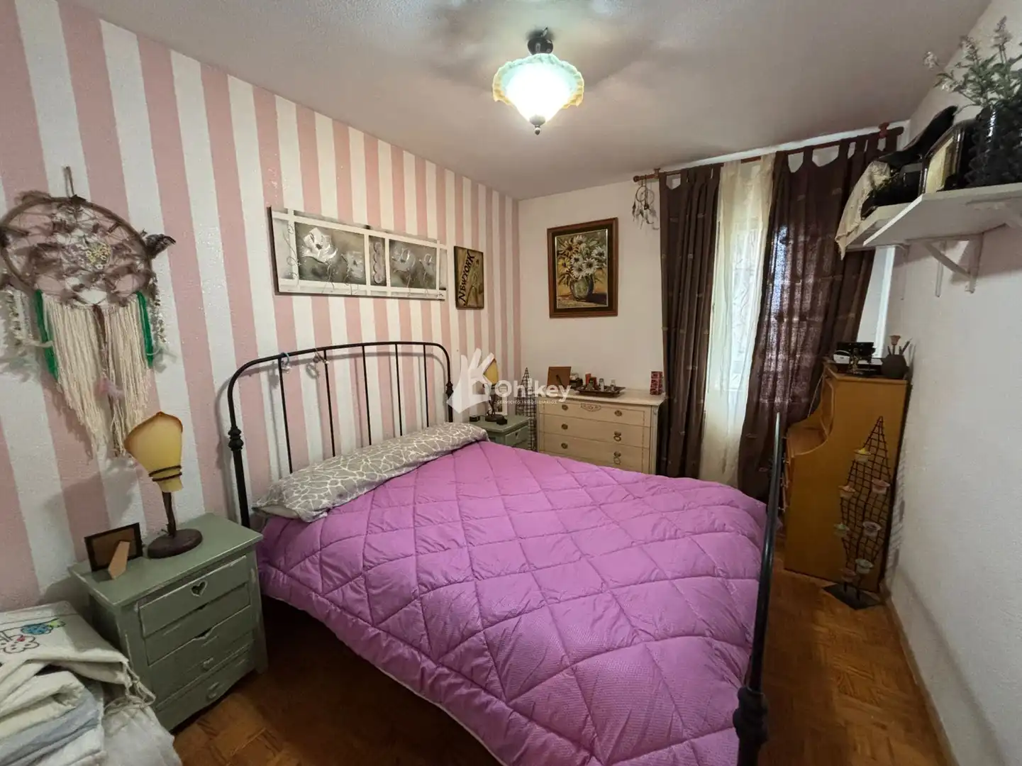 Habitación de Casa o chalet en venta en Marchamalo con Calefacción, Jardín privado y Terraza