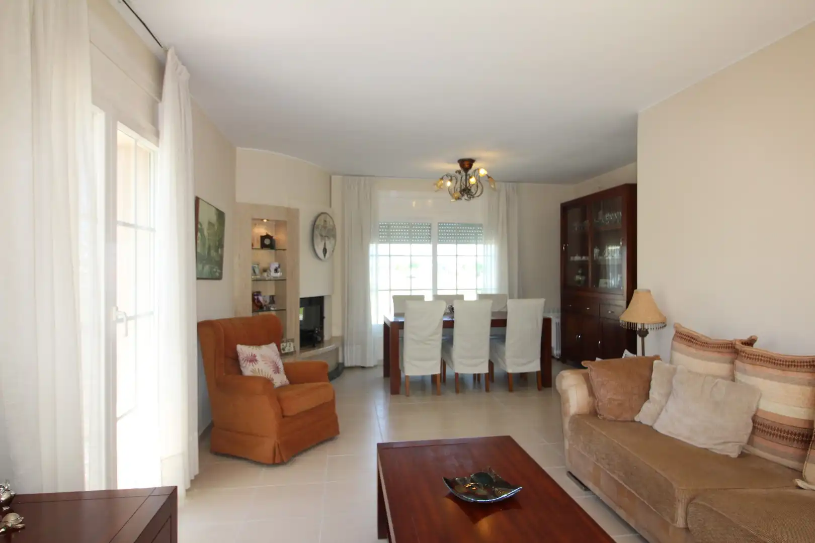 Living room of Houses for sale in Figueres  with Heating