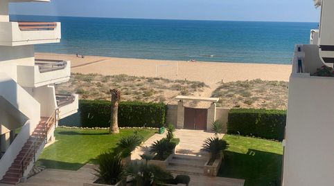 APARTAMENTO CON VISTAS AL MAR EN PRIMERA LINEA DE PLAYA, 2 DORMITORIOS