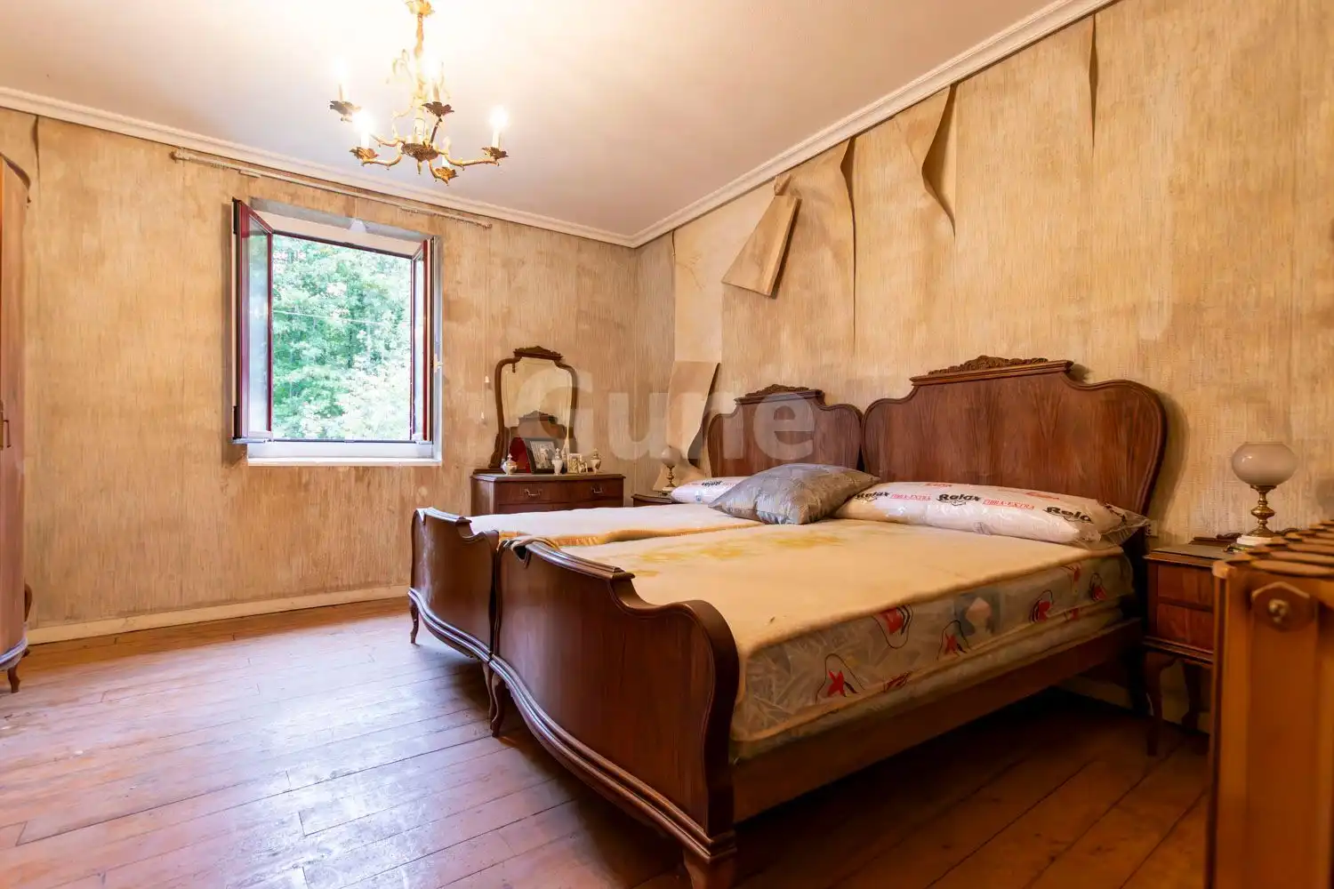 Bedroom of Houses for sale in Zaldibia, Gipuzkoa