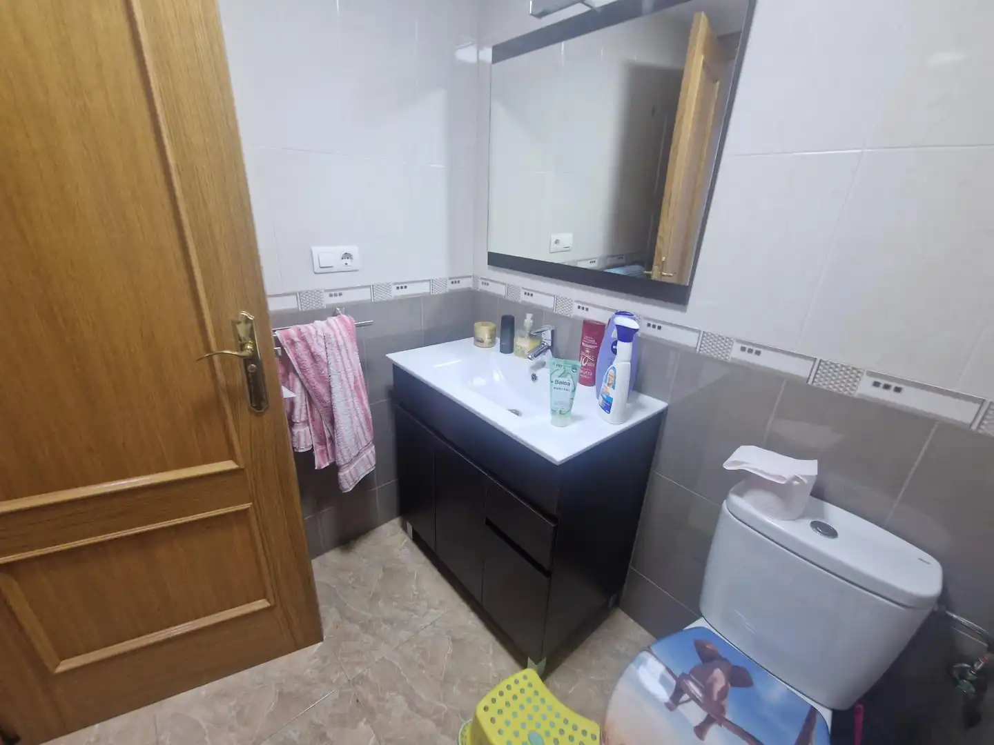 Bathroom of Flat for sale in Águilas  with Air Conditioner, Furnished and Balcony