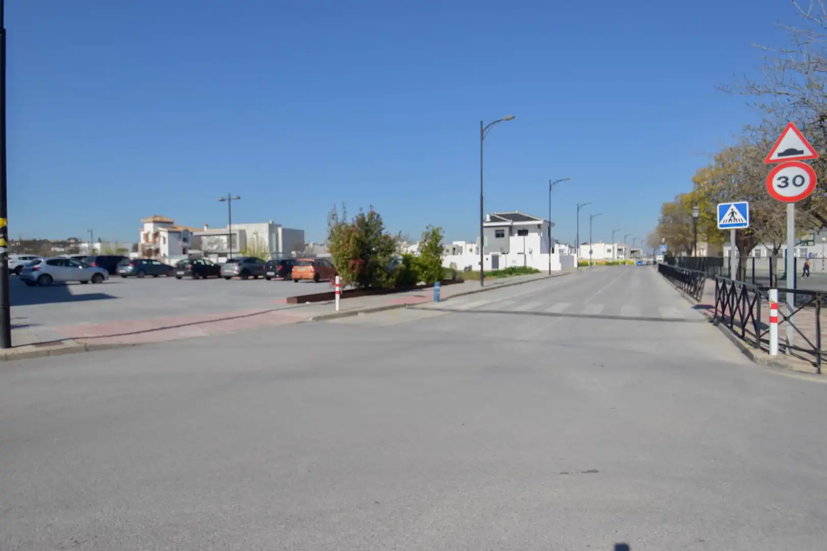 Vista exterior de Residencial en venta en Cúllar Vega