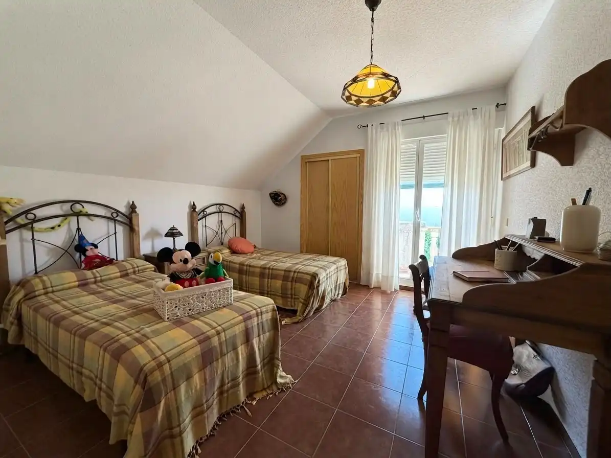 Habitación de Casa o chalet en venta en El Espinar con Calefacción, Jardín privado y Terraza