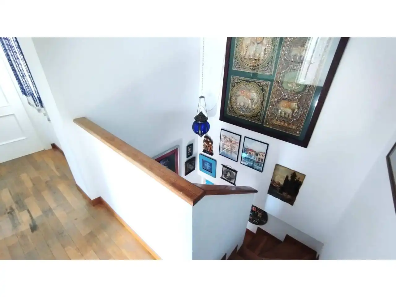 Maisonette zum Verkauf in Huelva mit Klimaanlage, Parkett und Balkon