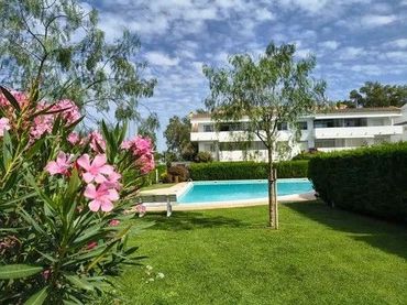 Mini appartamento con piscina in vendita a Platja de Pals