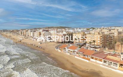 Vista exterior de Apartament en venda en Guardamar del Segura amb Aire condicionat, Terrassa i Balcó