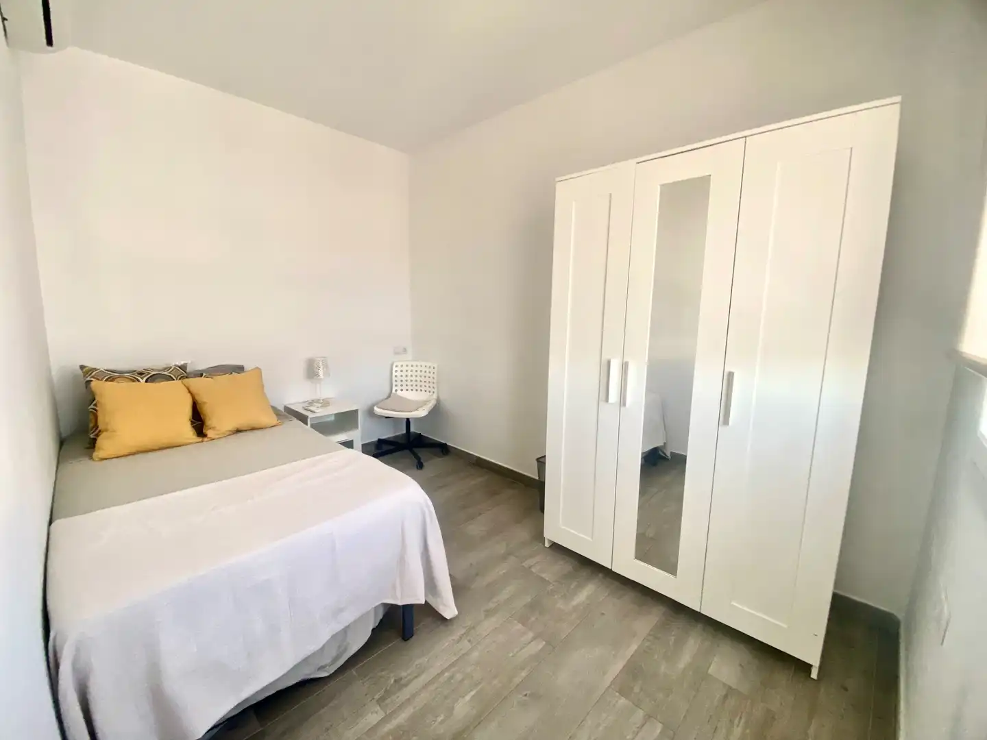 Dormitori de Dúplex en venda en Cádiz amb Aire condicionat, Traster i Moblat