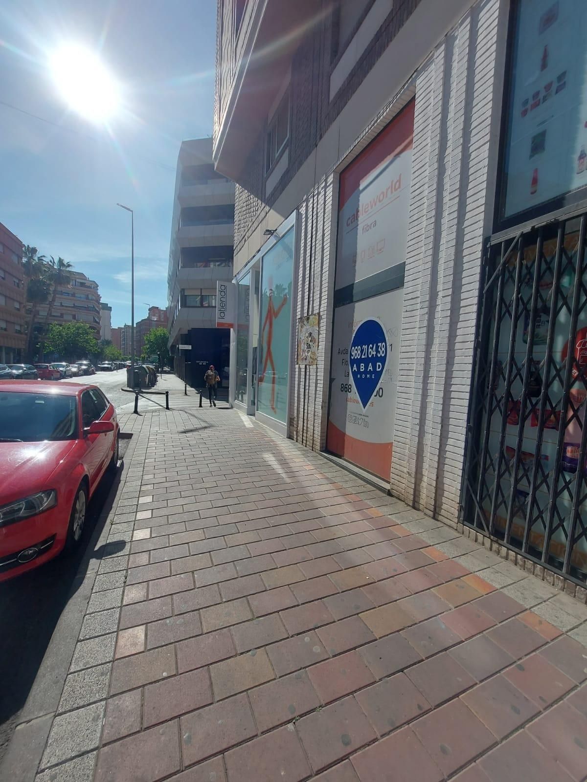 Vista exterior de Local de lloguer en  Murcia Capital