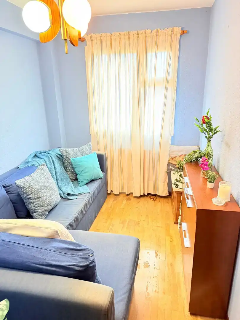 Habitación de Dúplex en venta en Corvera de Asturias con Calefacción, Parquet y Trastero