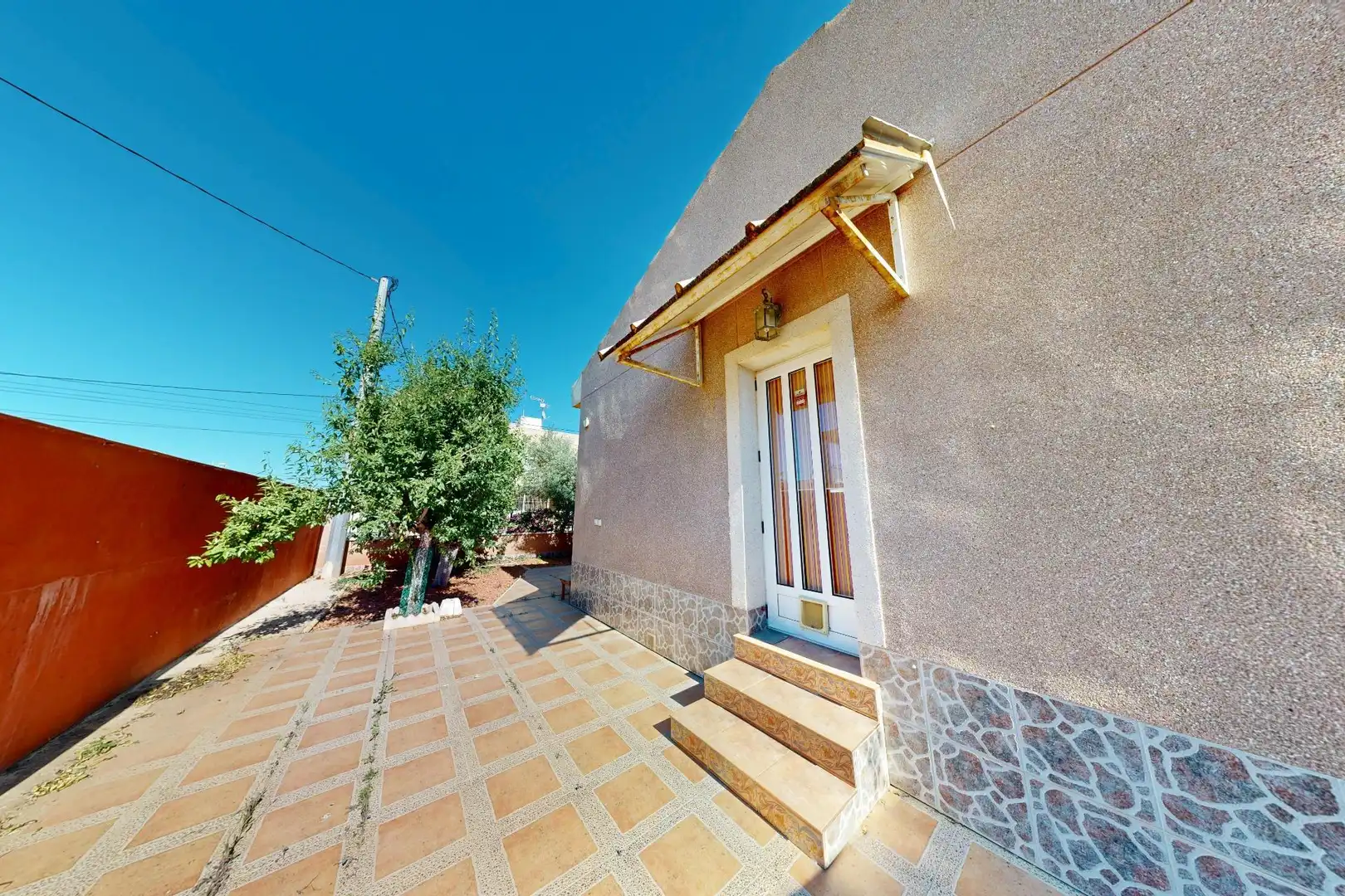 Vista exterior de Casa o xalet en venda en Cartagena amb Aire condicionat, Calefacció i Jardí privat