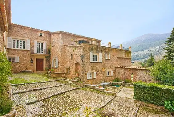 Vista exterior de Finca rústica en venta en Escorca con Jardín privado, Terraza y Piscina