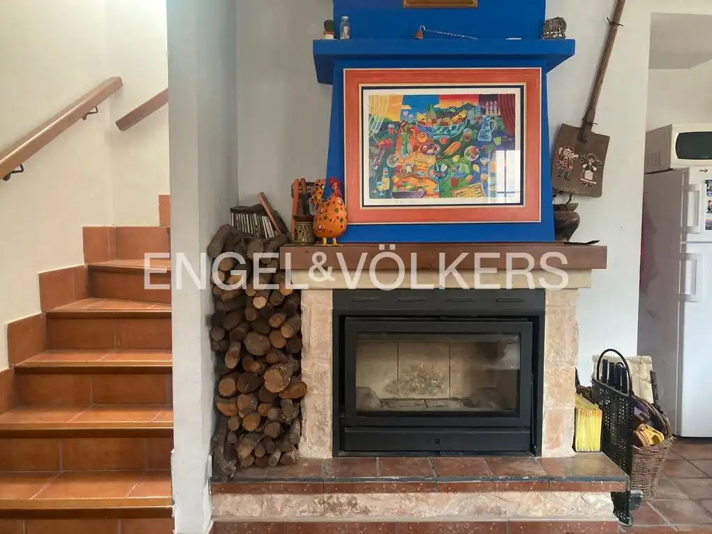 Sala de estar de Casa adosada en venta en Prádena con Calefacción y Terraza