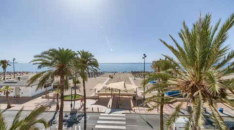 Foto 4 de Apartament en venda a Paseo Marítimo Rey de España, Playa de los Boliches, Fuengirola