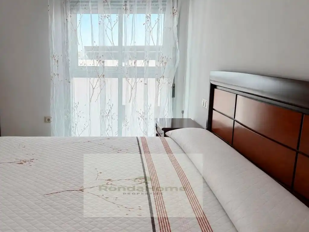 Bedroom of Flat for rent in Estepona  with Furnished