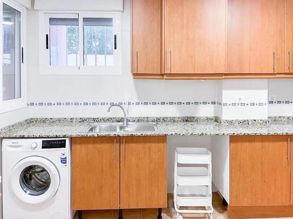 Ground floor for rent in Chiva, Valencia